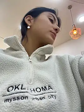 fiorella paris online show from 14, 2, 2026