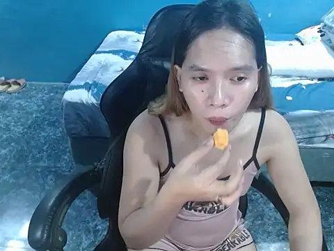 Snapshot of Asianpinaybeauty_yam007 chatting on 28, 9, 2025 Asianpinaybeauty yam007 online show from 28, 9, 2025