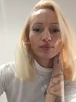 Snapshot of Malessia12 chatting on 21, 1, 2025 Malessia12 online show from 21, 1, 2025