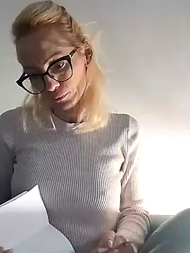 Snapshot of Malessia12 chatting on 23, 1, 2025 Malessia12 online show from 23, 1, 2025