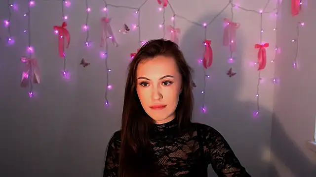 Nikonara Love online show from 17, 12, 2025