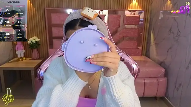 Snapshot of lilith_petit_sub chatting on 25, 10, 2025 lilith petit sub online show from 25, 10, 2025