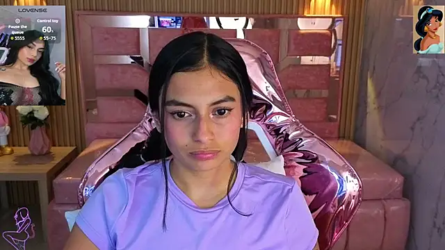 Snapshot of lilith_petit_sub chatting on 16, 11, 2025 lilith petit sub online show from 16, 11, 2025