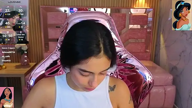 Snapshot of lilith_petit_sub chatting on 29, 11, 2025 lilith petit sub online show from 29, 11, 2025