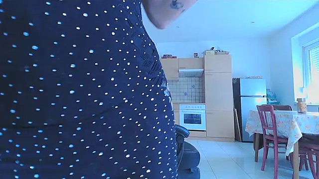 serena  vedette online show from 30, 1, 2025