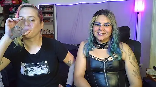 Snapshot of Evelan420 chatting on 14, 7, 2026 Evelan420 online show from 14, 7, 2026