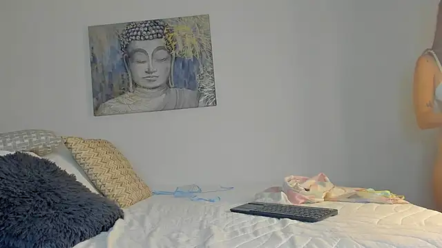Melina Cooper  online show from 3, 3, 2025