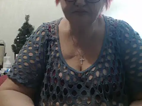 Snapshot of DeniseeRosea chatting on 19, 2, 2025 DeniseeRosea online show from 19, 2, 2025