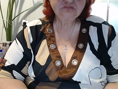 Snapshot of DeniseeRosea chatting on 19, 6, 2026 DeniseeRosea online show from 19, 6, 2026