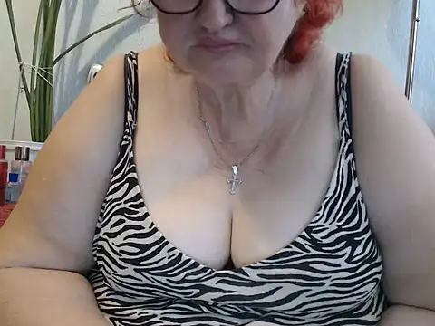 Snapshot of DeniseeRosea chatting on 23, 6, 2026 DeniseeRosea online show from 23, 6, 2026