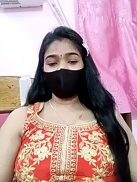 Snapshot of Simran-001 chatting on 1, 2, 2025 Simran-001 online show from 1, 2, 2025