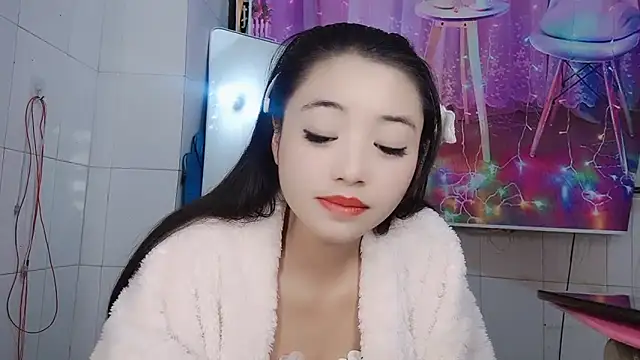 Snapshot of ManMan-520 chatting on 5, 2, 2025 ManMan-520 online show from 5, 2, 2025