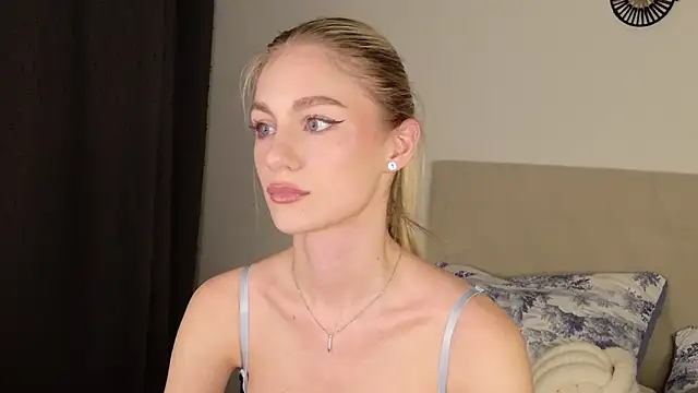 Snapshot of GabriellaOlsen chatting on 4, 2, 2026 GabriellaOlsen online show from 4, 2, 2026