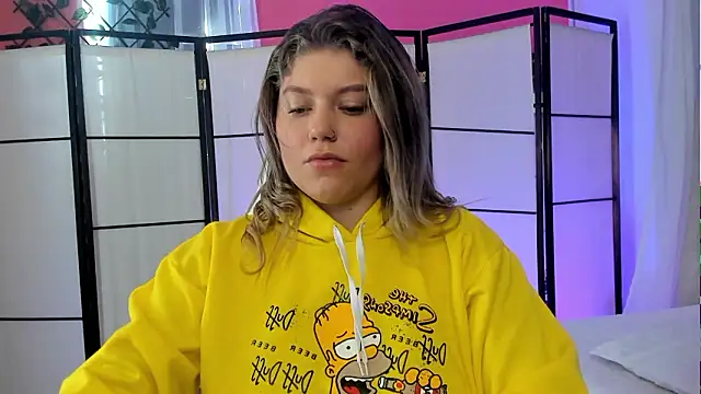 alaia greyy online show from 19, 3, 2026