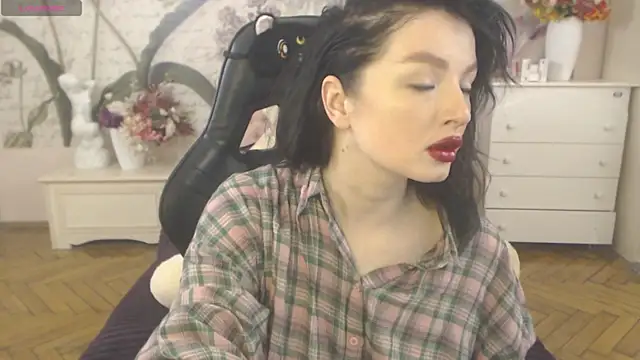 BritneyBarker online show from 27, 3, 2026