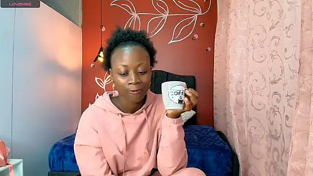 Sara Naugty online show from 5, 2, 2025