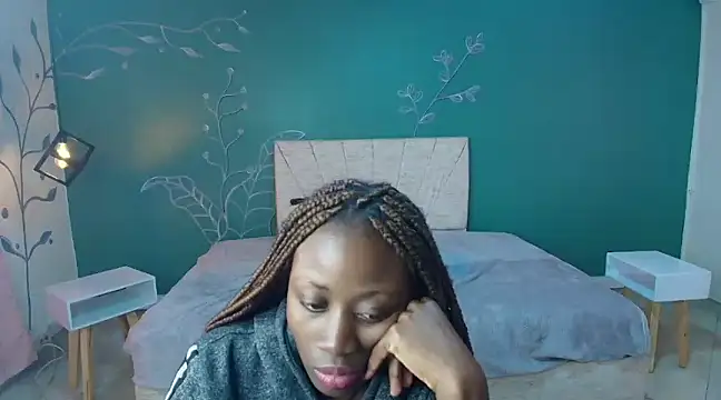 Sara Naugty online show from 4, 3, 2025