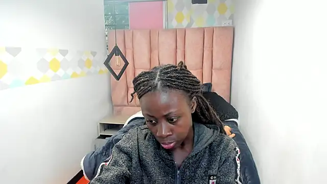 Sara Naugty online show from 29, 9, 2025