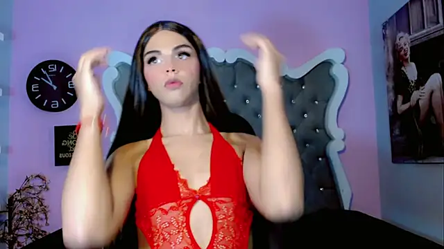 CamiiGarcia online show from 12, 2, 2025