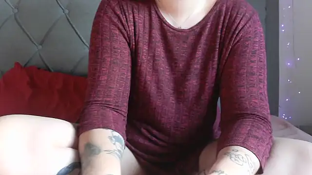 Snapshot of bunnyfox420 chatting on 24, 4, 2026 bunnyfox420 online show from 24, 4, 2026