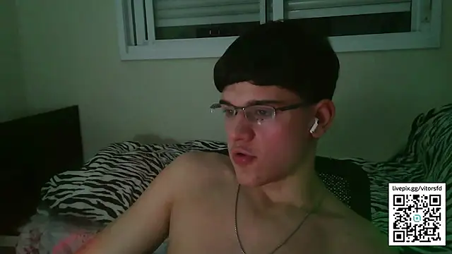 vitorsafado19 online show from 3, 10, 2025