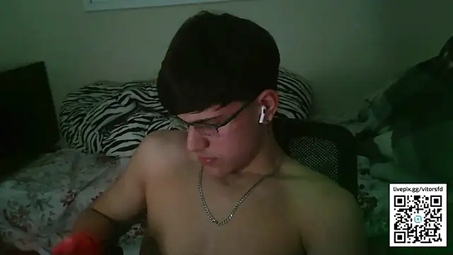 vitorsafado19 online show from 4, 10, 2025