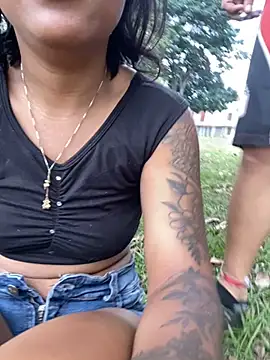 Snapshot of Charlotte_bronxxx chatting on 8, 2, 2025 Charlotte bronxxx online show from 8, 2, 2025