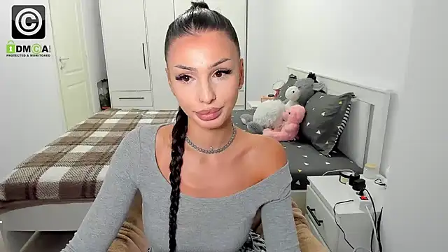 HelenShawn online show from 2, 12, 2025