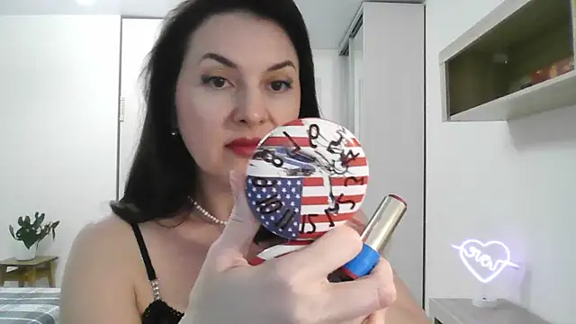 Victoria Glam online show from 6, 2, 2025