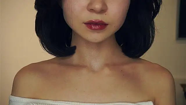 VeronaCritchlow online show from 6, 2, 2025