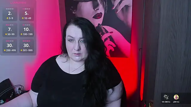 Snapshot of QueenOfHaze chatting on 18, 5, 2026 QueenOfHaze online show from 18, 5, 2026