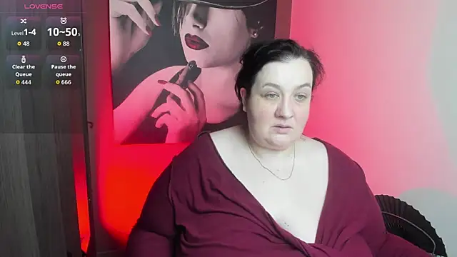QueenOfHaze online show from 23, 6, 2026