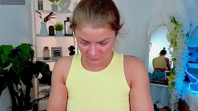 Donna Sun online show from 7, 3, 2026