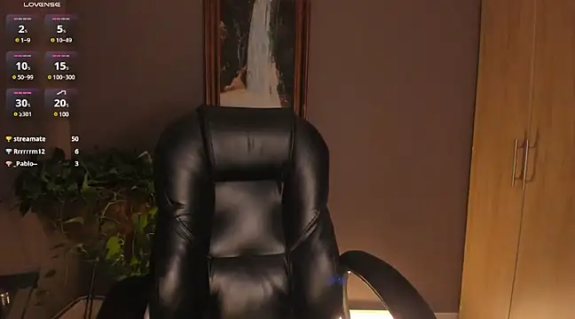 eilynxx online show from 2, 2, 2025