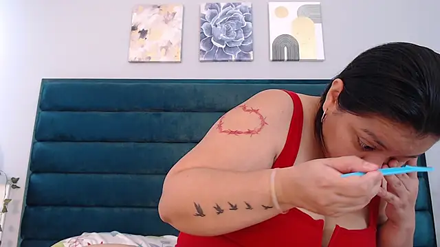 AmmyPike1 online show from 2, 10, 2025