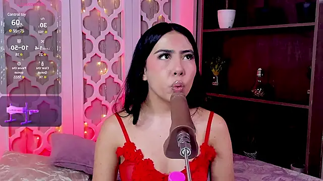 Snapshot of aniie_west chatting on 3, 2, 2025 aniie west online show from 3, 2, 2025