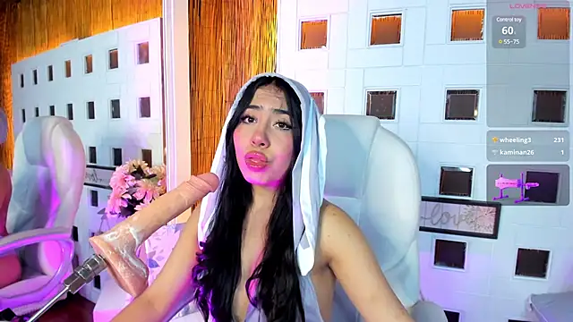 Snapshot of aniie_west chatting on 1, 3, 2025 aniie west online show from 1, 3, 2025