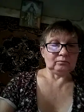 MilanaSmitt516 online show from 5, 3, 2025