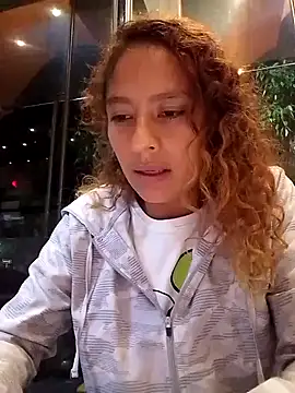 Snapshot of Zoedaniels chatting on 2, 3, 2025 Zoedaniels online show from 2, 3, 2025