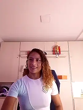 Snapshot of Zoedaniels chatting on 4, 3, 2025 Zoedaniels online show from 4, 3, 2025