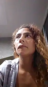 Snapshot of Zoedaniels chatting on 11, 3, 2025 Zoedaniels online show from 11, 3, 2025