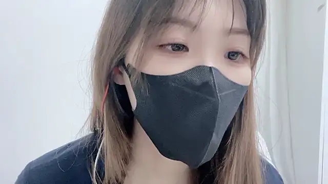 Chu1314 online show from 28, 2, 2025