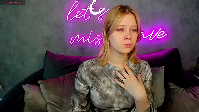 Amy Kimberlly online show from 10, 2, 2025