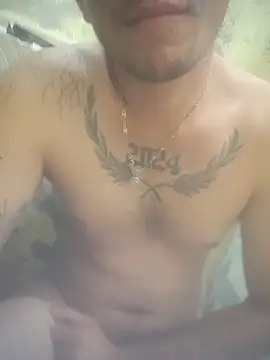 Snapshot of carlospiolinz chatting on 5, 5, 2026 carlospiolinz online show from 5, 5, 2026