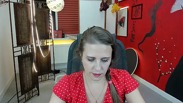 Snapshot of EmiliaBedy chatting on 9, 2, 2025 EmiliaBedy online show from 9, 2, 2025