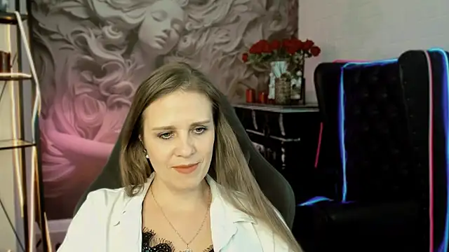 Snapshot of EmiliaBedy chatting on 15, 2, 2025 EmiliaBedy online show from 15, 2, 2025