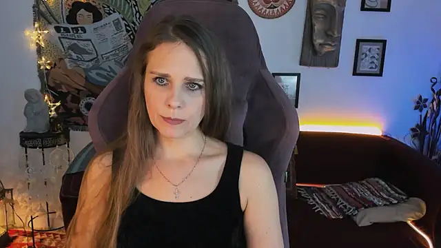 Snapshot of EmiliaBedy chatting on 16, 3, 2025 EmiliaBedy online show from 16, 3, 2025