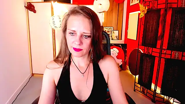 Snapshot of EmiliaBedy chatting on 10, 6, 2026 EmiliaBedy online show from 10, 6, 2026