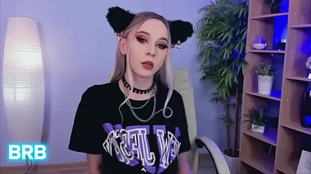 Shiny Jennifer online show from 13, 2, 2025