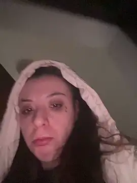 bunnythetailor online show from 28, 2, 2026